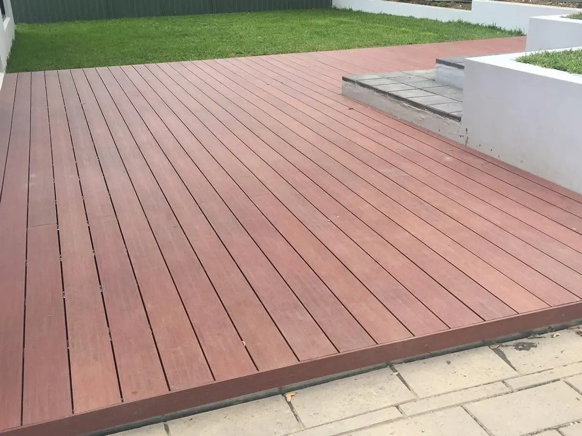 Sydney - Ground-Level Deck & Rendered Planters